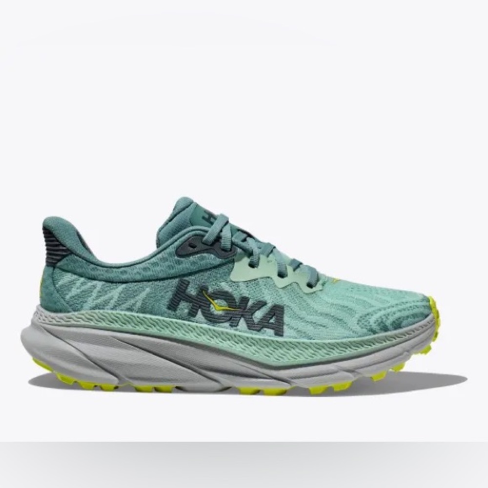 Hoka Challenger 7 Women’s Trail Running / All-Terrain Running shoe - Size 10